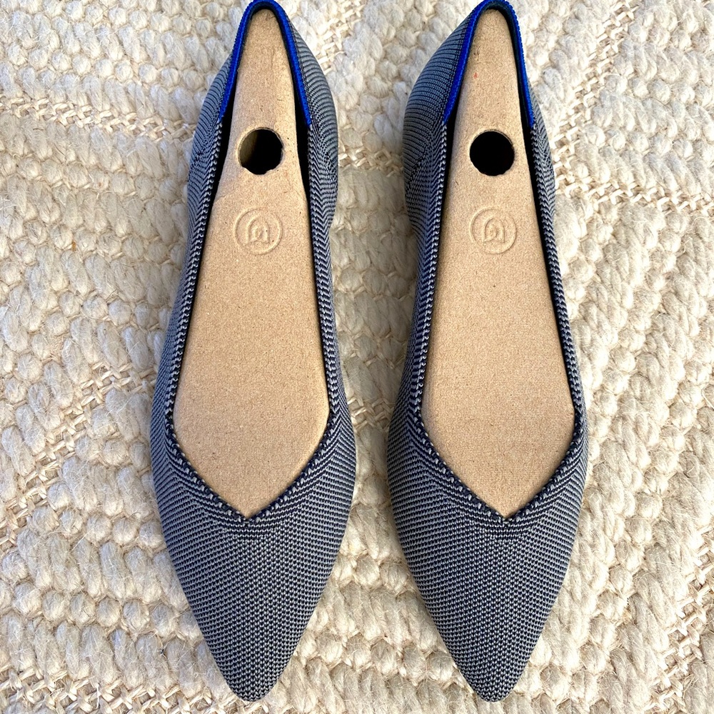 Rothy’s “The Point” in Cloud Grey